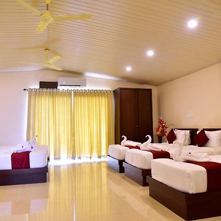 Hotel Coorg Palace Мадикери Экстерьер фото