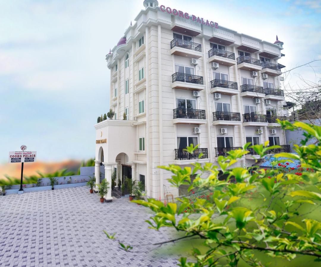 Hotel Coorg Palace Мадикери Экстерьер фото
